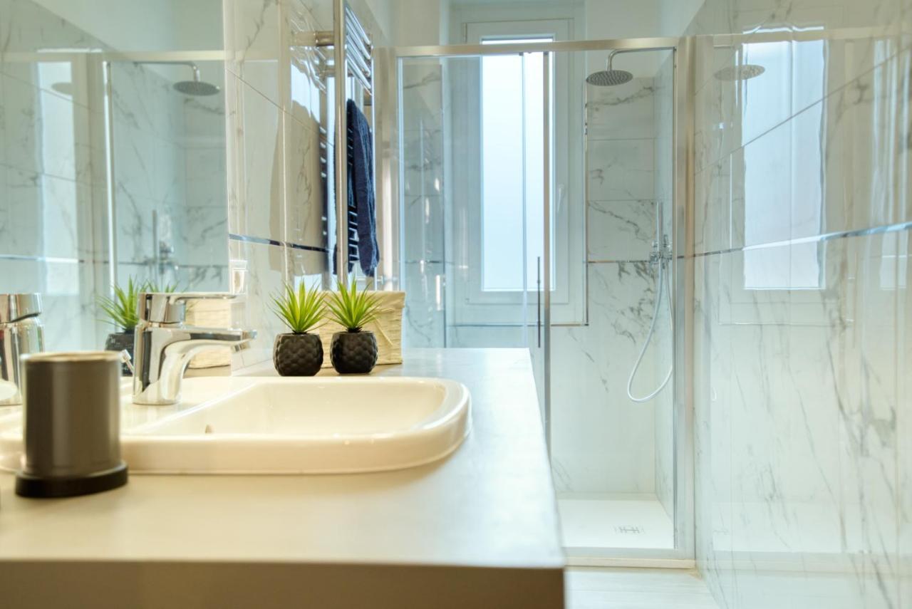 Caseospitali - Casa Janas, Elegante Trilocale Per 5 In Zona Centrale Milano Eksteriør bilde